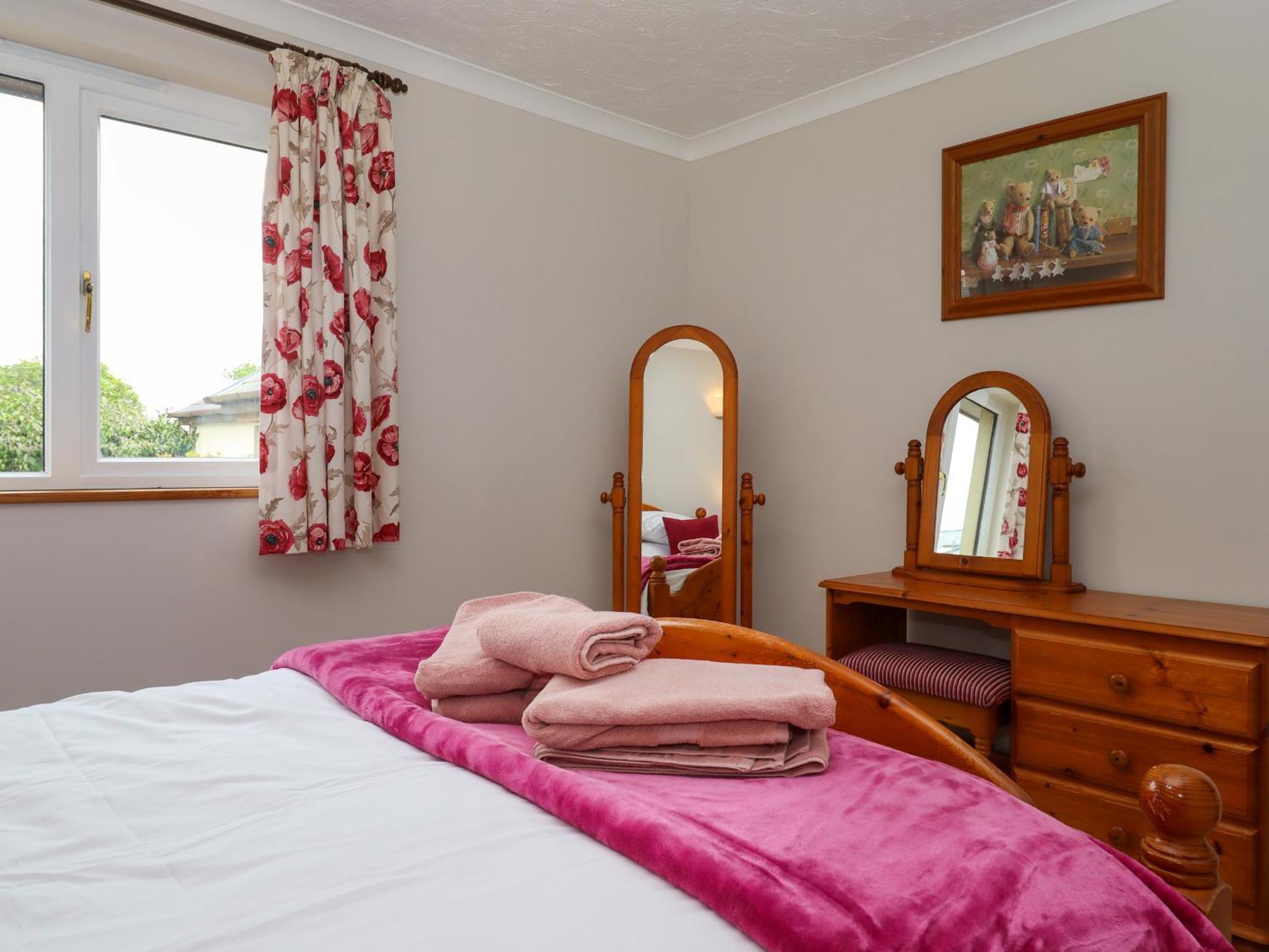 Hole Park Villa Holsworthy Ngoại thất bức ảnh